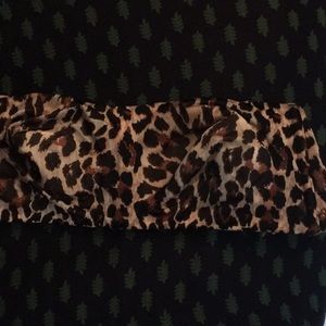 Victoria’s Secret strapless bra